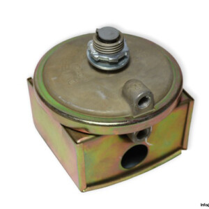 dwyer-1823-40-LOW-differential-pressure-switch-new