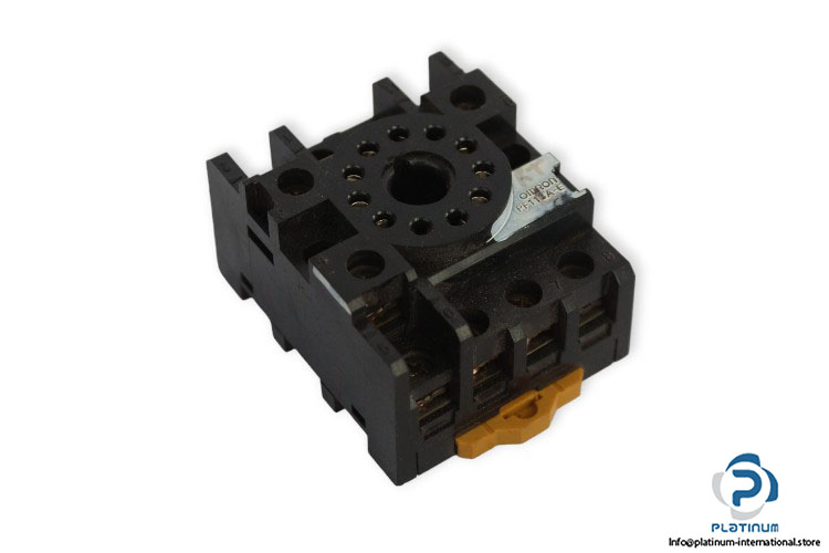 omron-PF113A-E-socket-(used)