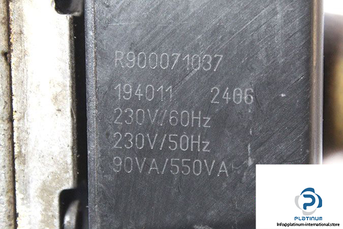 duplomatic-d4p23-tc_30-solenoid-operated-directional-valve-2