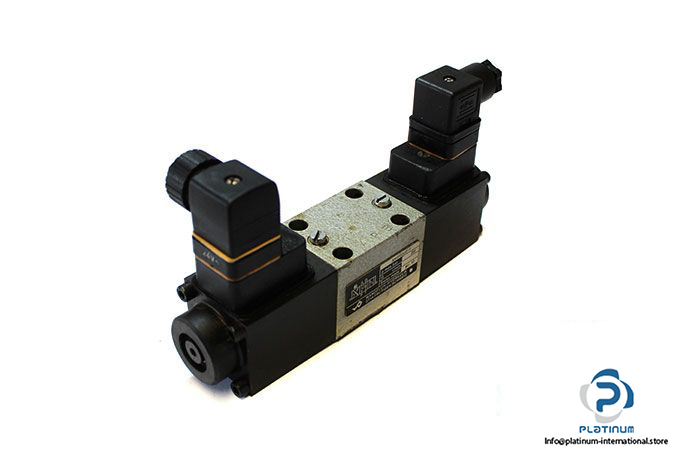 wandfluh-amw4d62-y-solenoid-operated-directional-valve