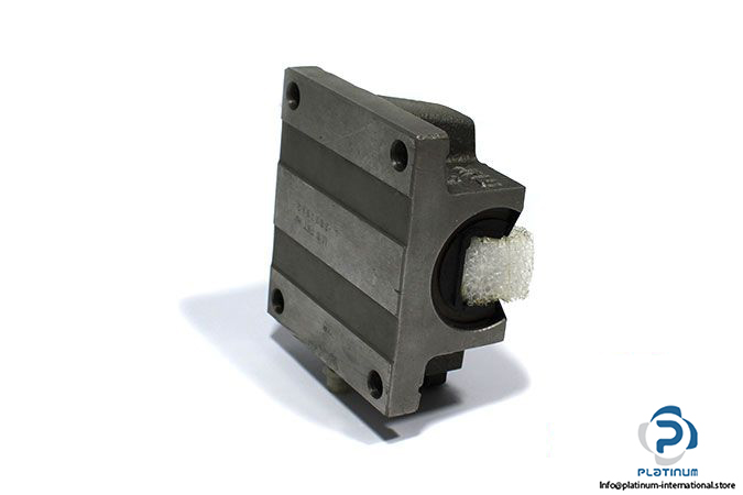 thk-30bc-linear-guideway-block-used-1