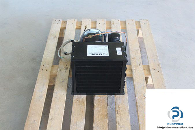 embraco-neu6187z-compressor-and-suction-accumulator-3