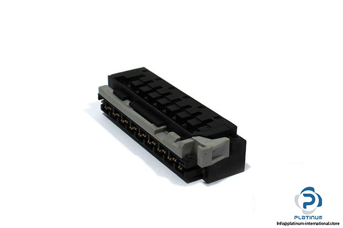 omron-CJ-WM01-18P-terminal-block