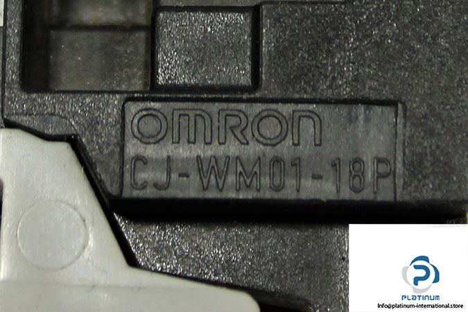 omron-cj-wm01-18p-terminal-block-2