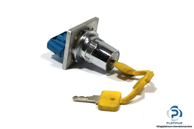 crouzet-89-544-501-manual-actuator-with-key-2-2
