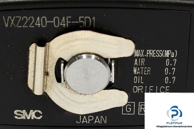smc-vxz2240-04f-5d1-single-solenoid-valve-4