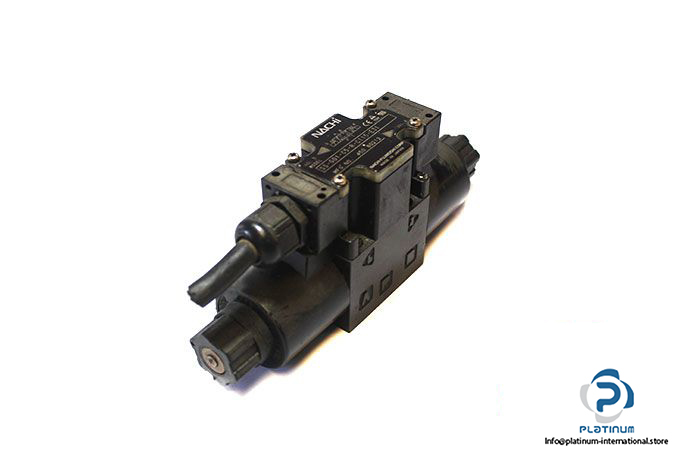 nachi-450-80212-solenoid-operated-directional-valve