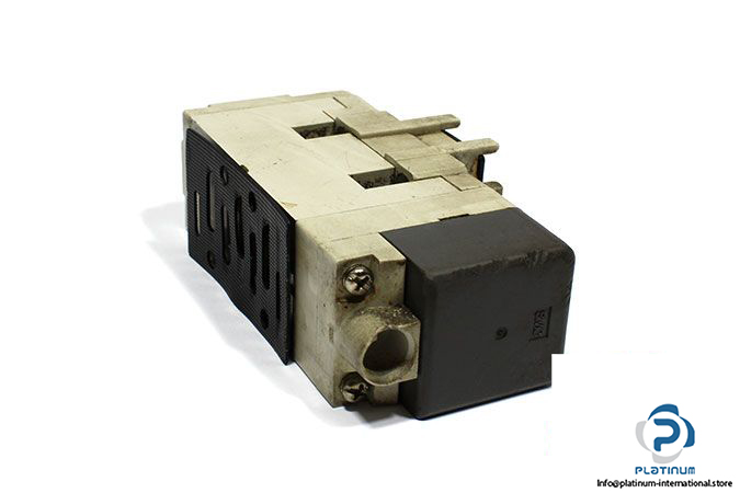 smc-vq7-6-fg-s-3z-q-single-solenoid-valve-1