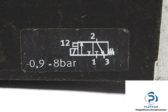 festo-525147-single-solenoid-valve-4
