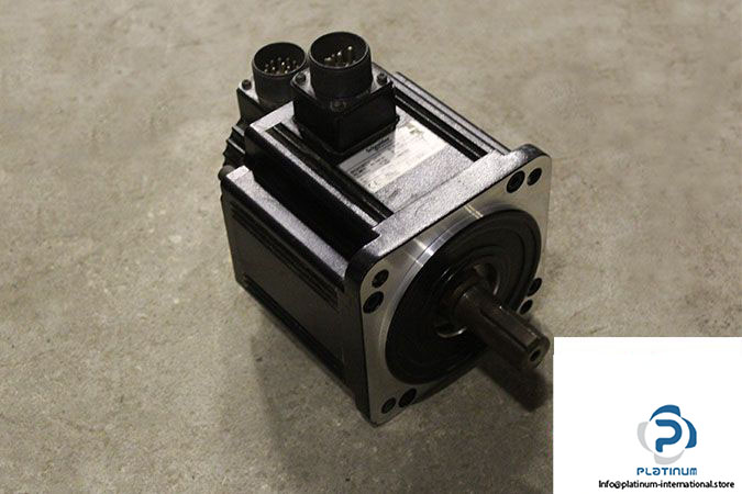 schneider-BCH1303M12A1C-servo-motor