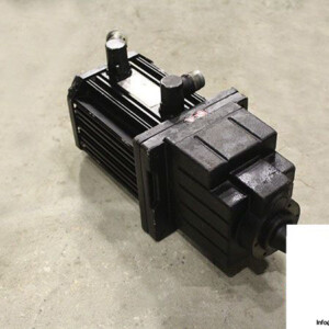 lenze-MDSKSRS071-03-servo-motor