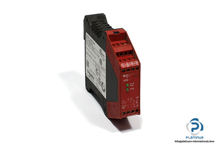 schneider-XPSAC5121-emergency-stop