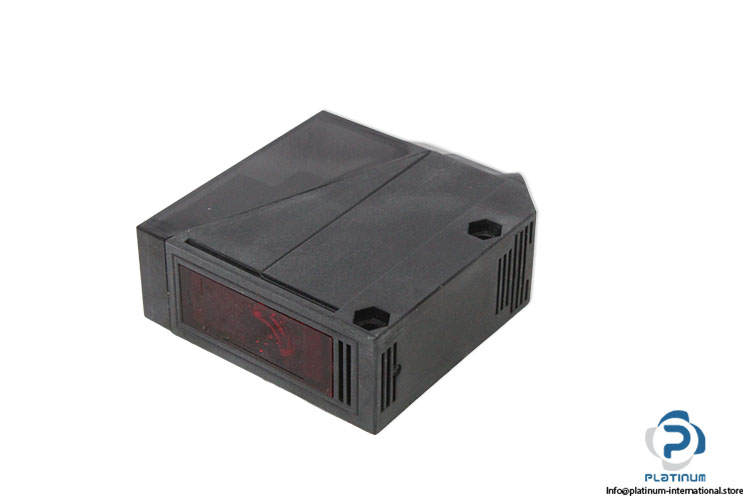 omron-E3JM-10M4-N-photoelectric-sensor(new)-4