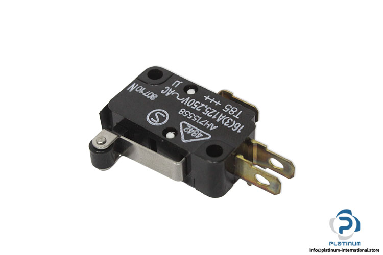 MATSUSHITA-AH715558-miniature-basic-switch(new)-1