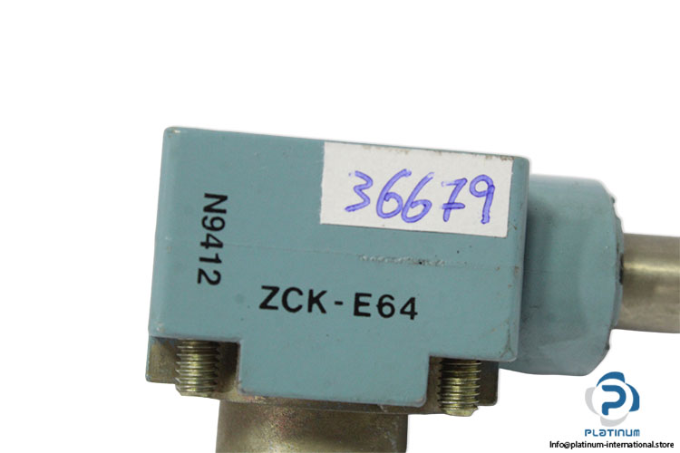 telemecanique-ZCKE64-limit-switch-head(new-without-carton)-2