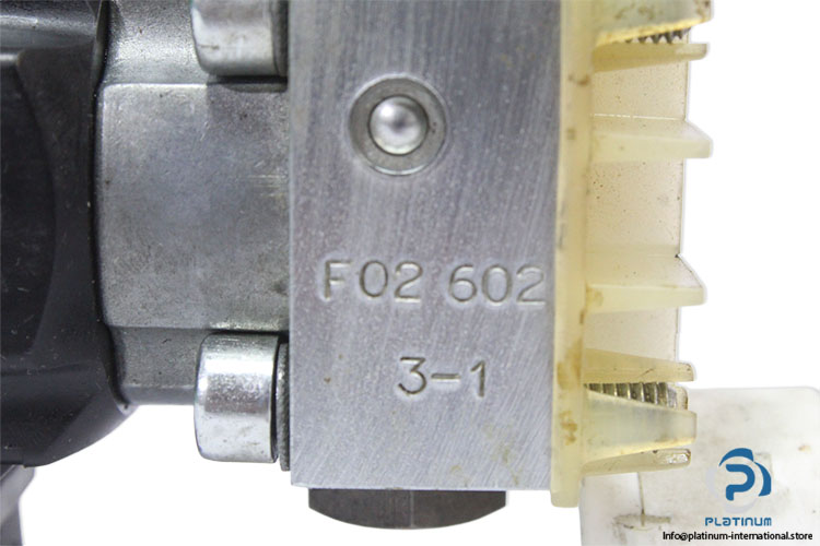 hawe-W3-1R-directional-seated-valve-(New)-3
