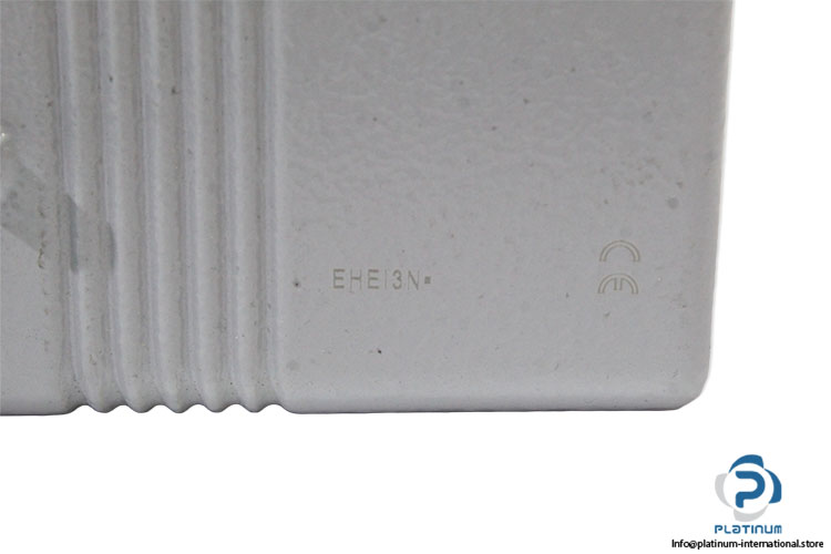 gaestopas-MHO24.25-heavy-duty-connector-hood-(new)-3
