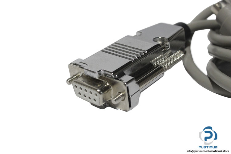 omron-R88A-CCM002P4-E-communication-cable-(new)-(carton)-1