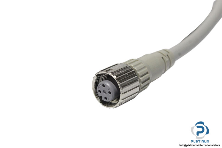 omron-XS5F-D421-G80-F-sensor-cable-(new)-1