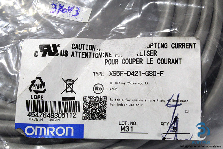 omron-XS5F-D421-G80-F-sensor-cable-(new)-3
