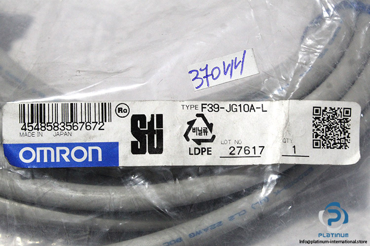 omron-F39-JG10A-L-sensor-cable-(new)-4