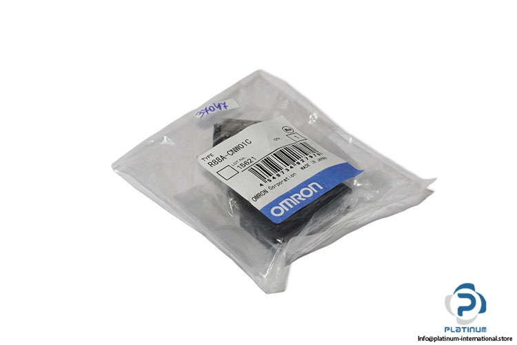 omron-R88A-CNW01C-connector-kit-(new)-1