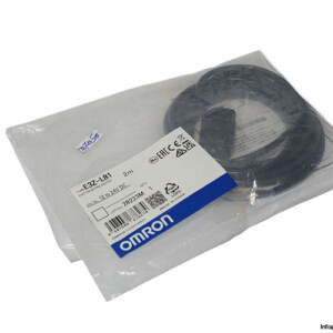 Omron E3Z-L81 Photoelectric Sensor
