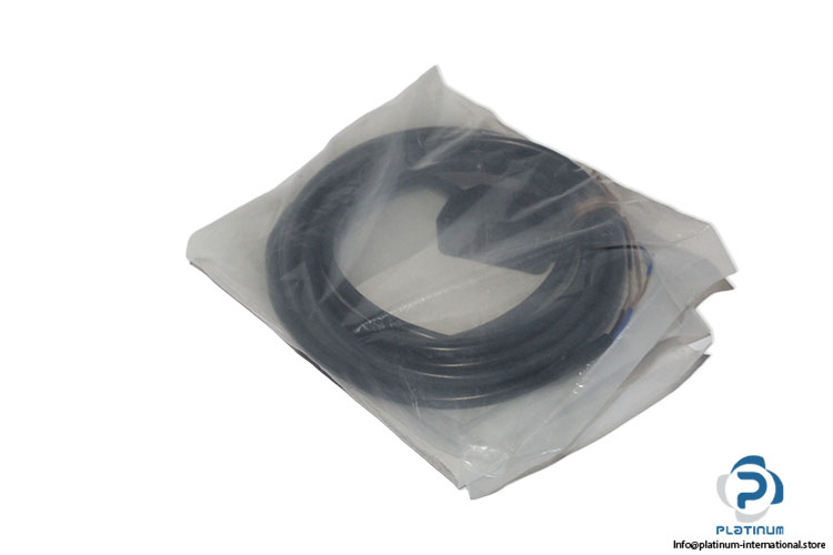 omron-E3Z-L81-photoelectric-sensor-(new)-2