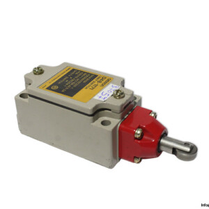 Omron D4B-1171 Roller Safety Limit Switch