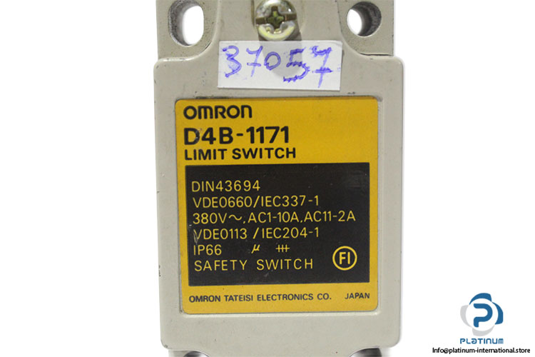 omron-D4B-1171-roller-safety-limit-switch-(new)-3