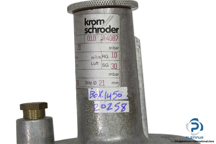 krom-schroder-GBF20R02-gas-pressure-regulator-(New)-2