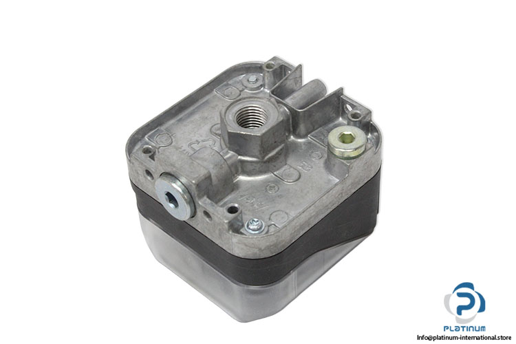 krom-schroder-DG50U-3-pressure-switch-(New)-3
