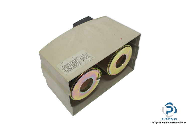 dungs-1711_2P-solenoid-coil-(New)-2