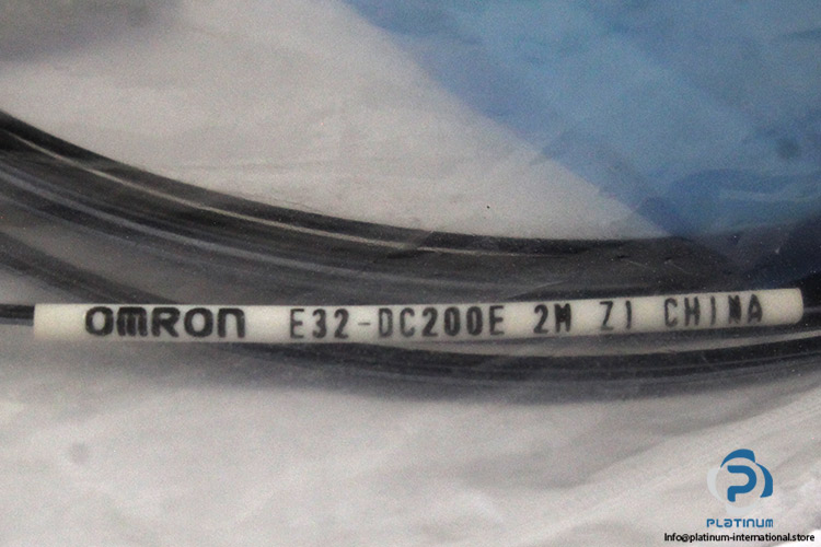omron-E32-DC200E-fiber-optic-sensor-(new)-1