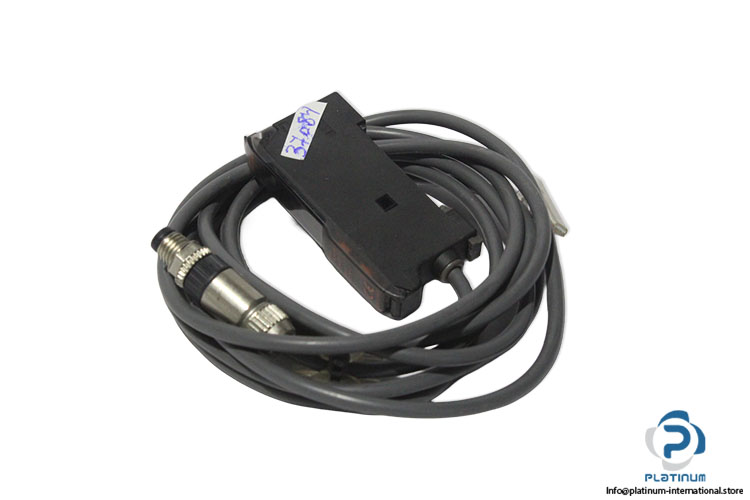 omron-E3X-DA41-N-photoelectric-switch-(used)