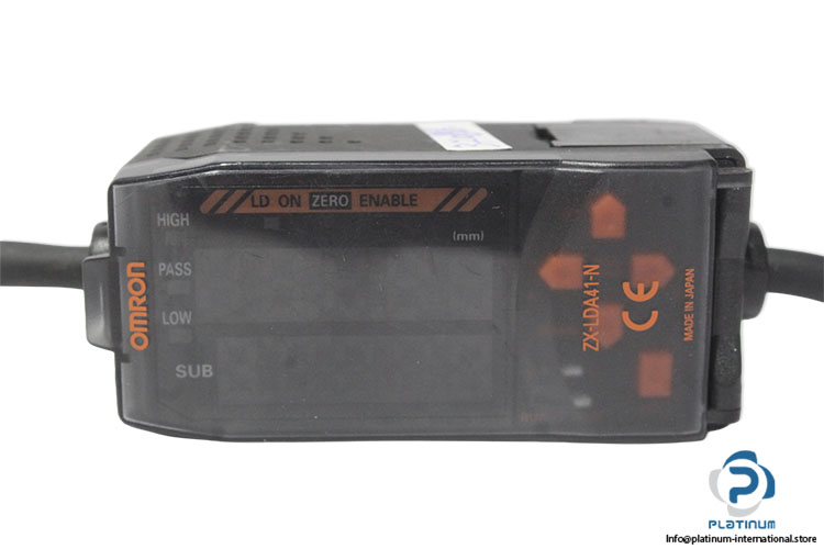 omron-ZX-LDA41-N-smart-amplifier-display-sensor-(used)-2