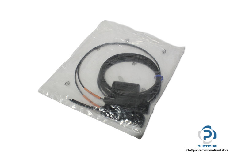 omron-E32-T16WR-fiber-optic-sensor-(new)-1