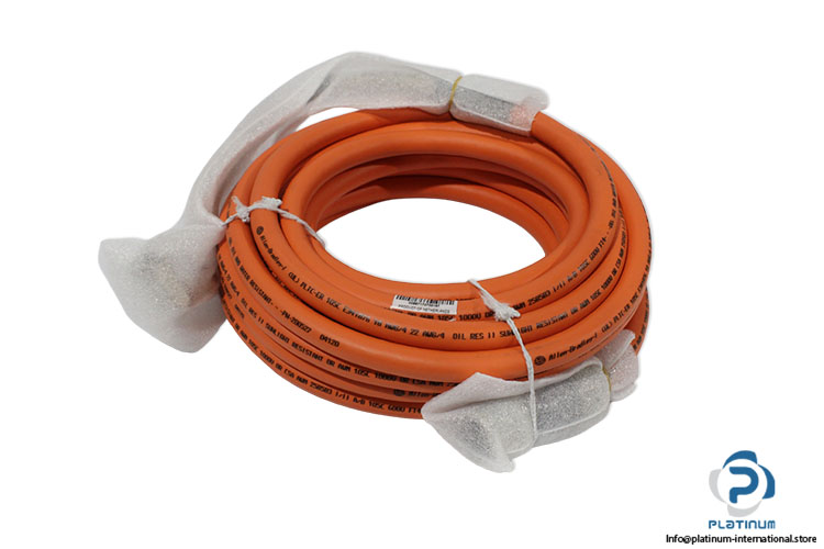 allen-bradley-2090-CSBM1DE-18AF09-a-motor-cable(new)