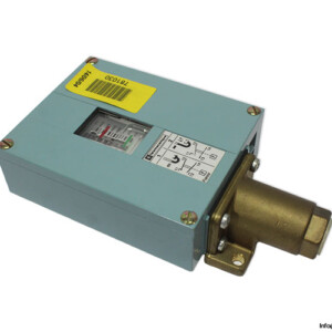 telemecanique-XMG-B288-pressure-switch-(New)