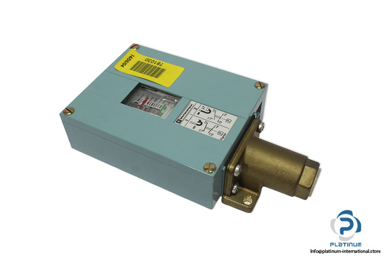 telemecanique-XMG-B288-pressure-switch-(New)