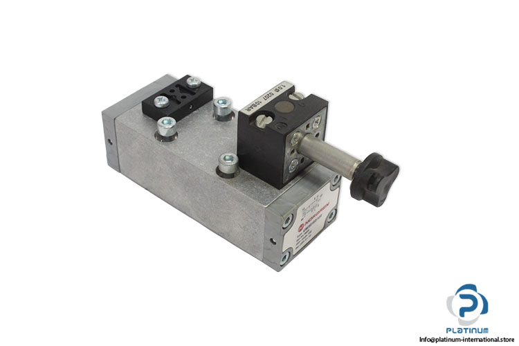 norgren-UM_22152_122-solenoid-actuated-valve-(New)