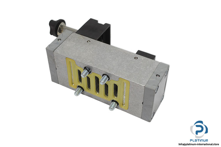 norgren-UM_22152_122-solenoid-actuated-valve-(New)-1