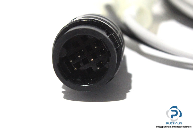 omron-ZX-LT010-through-beam-sensor-(new)-(carton)-9