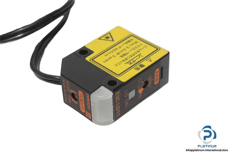 omron-E3C-LD11-photoelectric-sensor-(used)-1