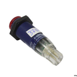 Telemecanique XUB9APBNM12 Photoelectric Sensor