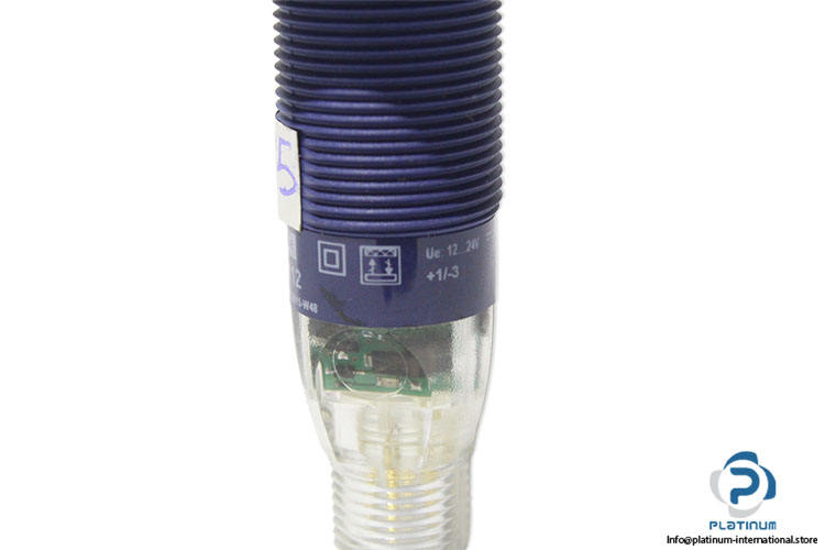 telemecanique-XUB9APBNM12-photoelectric-sensor-(new)-4