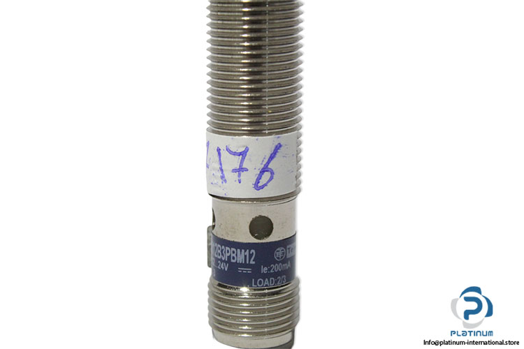 telemecanique-XS112B3PBM12-inductive-sensor-(new)-4