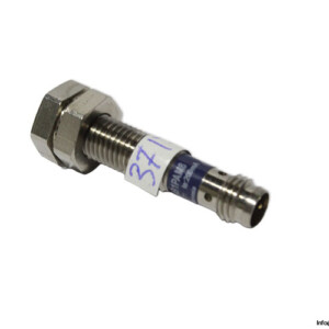 Telemecanique XS508B1PAM8 Inductive Proximity Sensor