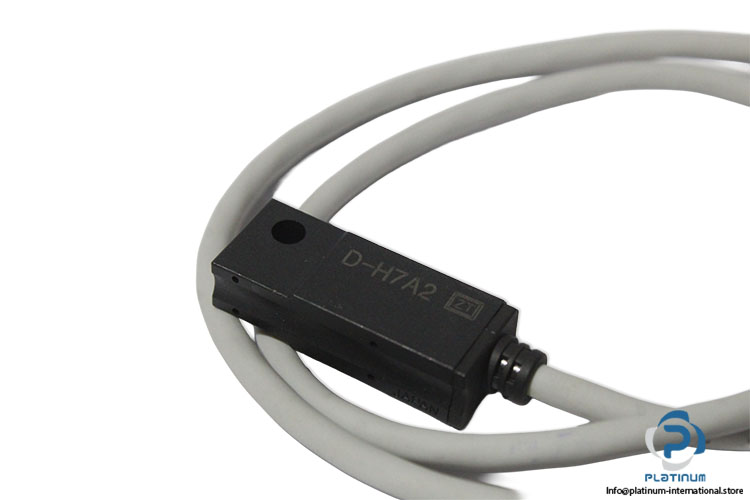 smc-D-H7A2-magnetic-solid-state-auto-switch-(new)-1