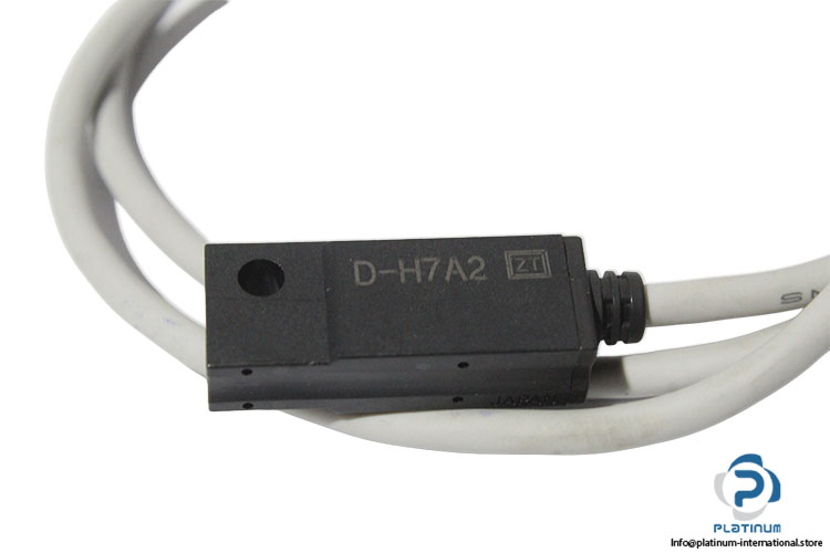 smc-D-H7A2-magnetic-solid-state-auto-switch-(new)-3